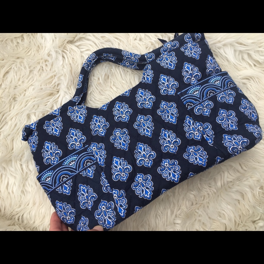 Vera Bradley Gabby Calypso Blue Purse handles